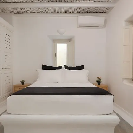 Villa Mykonian Icon Merchia Beach