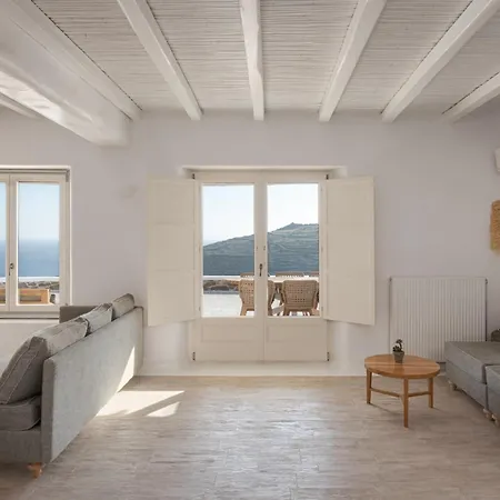 Villa Mykonian Icon Merchia Beach