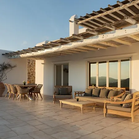 Mykonian Icon Villa Merchia Beach